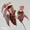 Vermelho vinho popular material de flor de simulação Eucalipto Hortênsia palma vermelha rosa vermelha com salão de casamento estrada atacado
