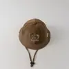 Chapéu de pescador para bebê primavera e outono fofo bebê super fofo chapéu de urso meninos e meninas viagem proteção solar chapéu balde versátil