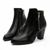 Botas Femininas de Salto Grosso de Tamanho Grande, Novas para Outono e Inverno Europeu e Americano, Botas de Salto Alto Curtas com Zíper Lateral e Bico Redondo, Botas Retrô