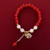 Pulseira Ano do Cavalo do Zodíaco na Cor Vermilion com Pedra Olho de Gato, Joia Estudantil da Moda e Versátil, Pequeno Presente para Live Streaming