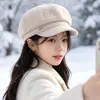 Sombrero de moda coreano para mujer de otoño e invierno, circunferencia de cabeza grande, adelgazante de cara, gorra de pico de pato, boina retro británica de rayas finas
