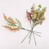 Orquídea de 2 hastes, pequena flor artificial floral para decoração de sala de estar e mesa de jantar, ornamento floral, adereço de foto, decoração de mesa