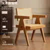 Cadeira de Jantar em Madeira de Freixo Branco 2026 Novo Modelo Rattan Trançado Casa Estilo Mid-Century Chandigarh Cadeira de Jantar de Madeira Maciça de Lazer