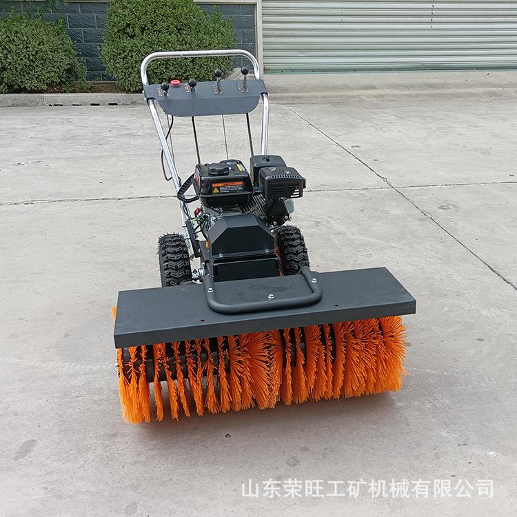 扫雪机