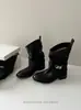 Botas de Montaria Super Macias de Couro de Vaca com Fivela de Metal Salto Bloco Altas até o Joelho para Mulheres Emagrecimento Versátil Bico Redondo Estilo Britânico Botas de Cowboy Ocidentais
