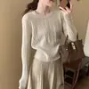 Suéter Base de Punto Rojo Redondo para Mujer Temporada Otoño Invierno Suave Pegajoso Capa Interior Suéter Delgado Top Corto