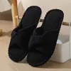 Zapatillas Populares de Pana Cruzada de Algodón para el Hogar de Otoño, Venta al por Mayor de Interiores, Zapatillas Cálidas para el Hogar para Mujeres