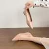 Zapatos de Mujer Color Nude con Punta Francesa y Aumento Interno de Altura, Nuevo Modelo 2026, Planos de Tacón Bajo, Elegantes Zapatos para el Trabajo para Mujer