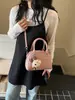 Bolso de Mano Boston de Gama Alta para Viajes 2026 Nuevo Bolso Cruzado Versátil para Mujer Bolso Tote Pequeño para Salidas Bolso Almohada