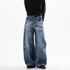 Jeans de alta qualidade estilo americano, com corte diagonal, pernas curvas, lavagem vintage, detalhes de 'olho de gato', design de perna larga e uma silhueta que varre o chão, como uma foice, adequado para homens e mulheres