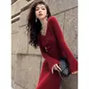 Falda Estilo Túnica de Batalla Navideña de Año Nuevo para Mujer Invierno Lujo Ligero Súper Hermosa Nueva Roja China Vestido Suéter