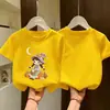 Verano Puro Algodón Sentido del Diseño Americano Holgado Versátil Top Ropa de Verano Niñas 2026 Nuevo Mediano y Grande Niños Camiseta de Manga Corta
