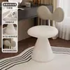 Taburete de maquillaje giratorio estilo crema para dormitorio de niñas, silla de tocador de alta gama con respaldo moderno en forma de lazo