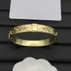 26 Modelos Nuevos de Pulseras Dior/Réplica de Dior con Logo, Pulseras Cd de Abeja y Nariz de Cerdo de Alta Calidad, Lujo Vintage al por Mayor con Texto