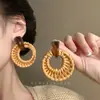 Pendientes de Flor Tejida Estilo Resort Vacacional Romano para Mujer, Clips para Orejas, Pendientes Elegantes de Gama Alta, Clavos Exagerados de Playa