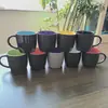 Caneca de Cerâmica Simples Fosca com Barriga Saliente, Caneca Fosca Bicolor, Xícara de Café 11oz, Brinde Publicitário com Logo em Relevo