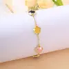 Suprimento Transfronteiriço Novo Pulseira Colorida de Flor de Cinco Pétalas de Dopamina para Mulheres Europeia e Americana Mais Vendida Pulseira de Flor de Trevo de Cinco Folhas da Sorte