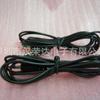 Los fabricantes suministran cables de audio con conector hembra de 3,5 mm, cables de ordenador y cables para auriculares.