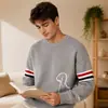 Recomendación popular: Fábrica de suéteres jacquard de cuello redondo para cachorros personalizados de marca moderna, suéter de punto para hombre
