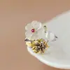Nafuge joyería de plata al por mayor incrustada pétalos de cristal natural anillo de plata vintage moda perla de agua dulce anillo de plata 925