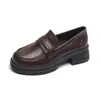 Mocasines de cuero genuino con suela gruesa para mujer, nuevos zapatos pequeños de cuero vintage 2026, zapatos de mujer sin cordones con tacón grueso y suela blanda