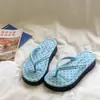 Chanclas de Gato Nuevas con Lunares de Dibujos Animados Lindos de Verano para Mujer, Sandalias de Tira Versátiles Antideslizantes para Exteriores, Moda