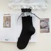 Meias femininas com acabamento em renda para o verão, finas e respiráveis, meias brancas versáteis de cano médio, meias empilhadas estilo japonês com laço doce