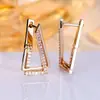 Pendientes Triangulares Asimétricos de Nicho Elegantes Ins Pendientes Geométricos de Alta Gama Pendientes Versátiles para Ropa de Trabajo Estilo Popular