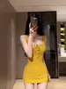 Algodón de Alta Calidad Canalé Estilo Puro Deseo Sexy Cuello en U Tirantes de Lazo Ajustado al Cuerpo Falda Bodycon Nicho Falda Corta Hot Girl