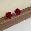 Pendientes de botón con forma de rosa flocada para otoño e invierno, elegantes, ligeros, de lujo, con diseño personalizado que combina con todo.