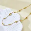 Acero de Titanio de Lujo Ligero Estilo Francés Nariz de Cerdo Minimalista de Nicho para Mujer Cadena de Clavícula Versátil Única Collar para Mejor Amiga