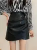 Falda de cuero negra para mujer, nueva de primavera y otoño, talla grande, para chica rellenita, cintura alta, falda plisada, falda de línea A anti-transparente para cadera.