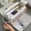 Nova Bolsa Cosmética Multifuncional 2026 para Mulheres, Grande Capacidade, à Prova d'Água, Amiga para Viagem, Bolsa de Armazenamento de Pincéis de Maquiagem e Artigos de Higiene Pessoal de Alta Qualidade