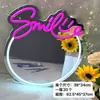 Lindo Sanrio Kuromi Luz de Atmósfera de Neón USB 5V Espejo de Escritorio para el Hogar Mesa Espejo de Maquillaje con Luz