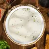 Hojaldre fresco hecho a mano con harina blanca, fideos hervidos, hojaldre, rollos de hojaldre, pasteles, pasteles de fideos y otros artículos de pastelería