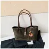 Bolso de Mano Grande de Gran Capacidad Nuevo Simple Otoño 2026, Bolso de Hombro de Color Sólido Nicho Vintage de Alto Valor para Viajes