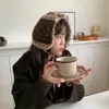 Fofos Protetores de Orelha Fofinhos~ Quentinhos de Inverno na Cor Café com Tiras, Casuais e Versáteis, Aquecedores de Orelha Espessos com um Toque Estiloso