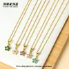 Collar de Acero Inoxidable de Trébol de Cinco Hojas de Colores con Circonita para Mujer con Diamantes, Collar de Clavícula de Lujo Ligero de Nicho de Gama Alta para la Costa