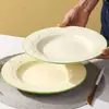 Nuevo plato de cerámica repujada de 8 pulgadas con fresas, plato para guarnición de pasta, lujo ligero de restaurante, estilo nórdico ins, color bajo vidriado