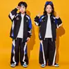 Uniforme de Porra para Niños Escuela Primaria Conjunto Deportivo Energético Ropa de Performance Infantil Bloqueo de Color Negro Azul Traje de Competición