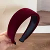 Diadema de Tela Informal con Flocado de Ala Ancha para Mujer 2025 Nueva Diadema de Alta Gama Accesorios para la Cabeza de Moda de Gama Alta
