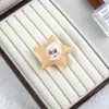 Horquilla de Estrella Linda de Dibujos Animados Muñeca de Tela Estrella de Cinco Puntas Accesorio para el Cabello DIY Broche Decoración Accesorios para Ropa Materiales