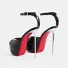 Novos saltos agulha da moda para uso externo, de bico fino, para comércio exterior transfronteiriço, design sexy vazado com uma única tira e plataforma à prova d'água, sapatos femininos no atacado
