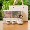 Fabricante Die Lianhua Tetera y Tazas de Gato Lindas Juego de Té de Cerámica Kung Fu para Preparar Té, Una Tetera y Dos Tazas Caja de Regalo