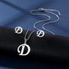 Suministro transfronterizo 26 letras inglesas collar aretes traje moda europeo y americano retención de color brillante acero inoxidable cadena clavicular
