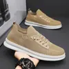 Nuevos zapatos de verano para hombre, zapatos de malla transpirable, zapatillas deportivas para hombre, zapatillas casuales de punto volador de suela plana de moda estilo coreano, versátiles