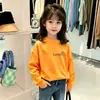 Nueva Camiseta de Algodón Puro con Cuello Redondo para Niñas 2026, Camiseta de Manga Larga de Dibujos Animados a la Moda para Primavera y Otoño