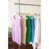 Gran relación calidad-precio, el top sin mangas casual de punto de seda helada de 7 colores con cuello redondo para mujer es adelgazante incluso cuando se usa solo