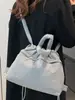 Novedad Otoño 2026 Bolso Grande de Hombro Cruzado Ligero Alta Apariencia Cordón Elegante Moderno Sensación Relajada Mochila
