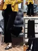 Pantalones Casuales de Terciopelo Negro de Alta Gama para Mujer, Nuevo Estilo Otoño Temprano 2026, Pantalones de Pierna Ancha Ajustados Súper Populares, Pantalones Largos Adelgazantes y Versátiles